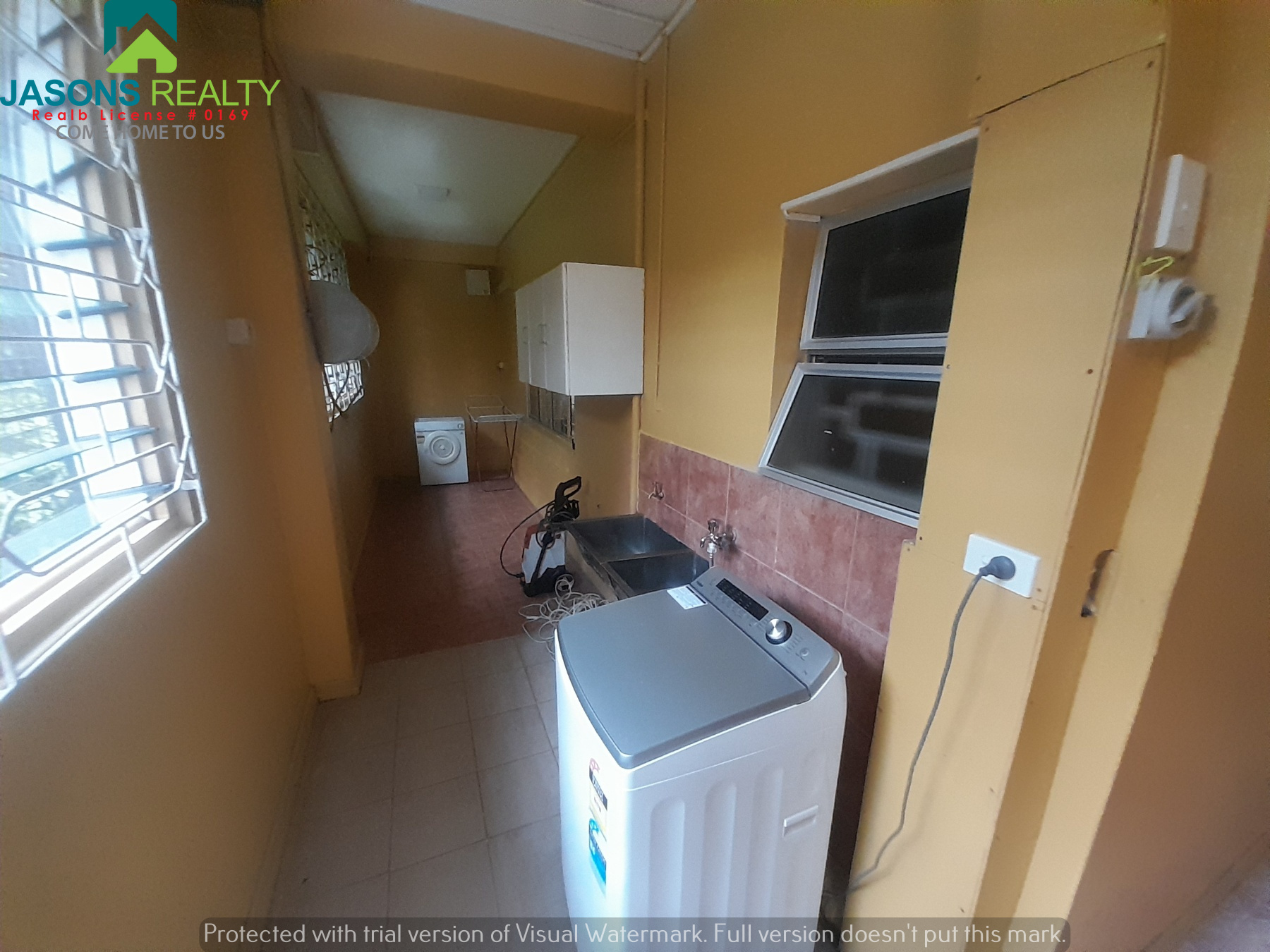 Naqasima Place, off Borron Road