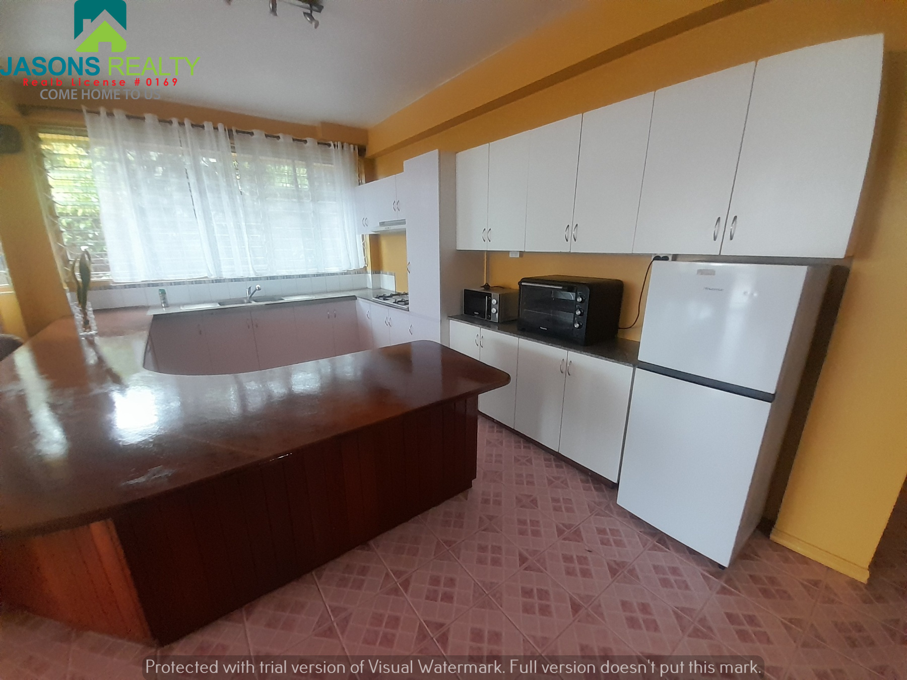 Naqasima Place, off Borron Road