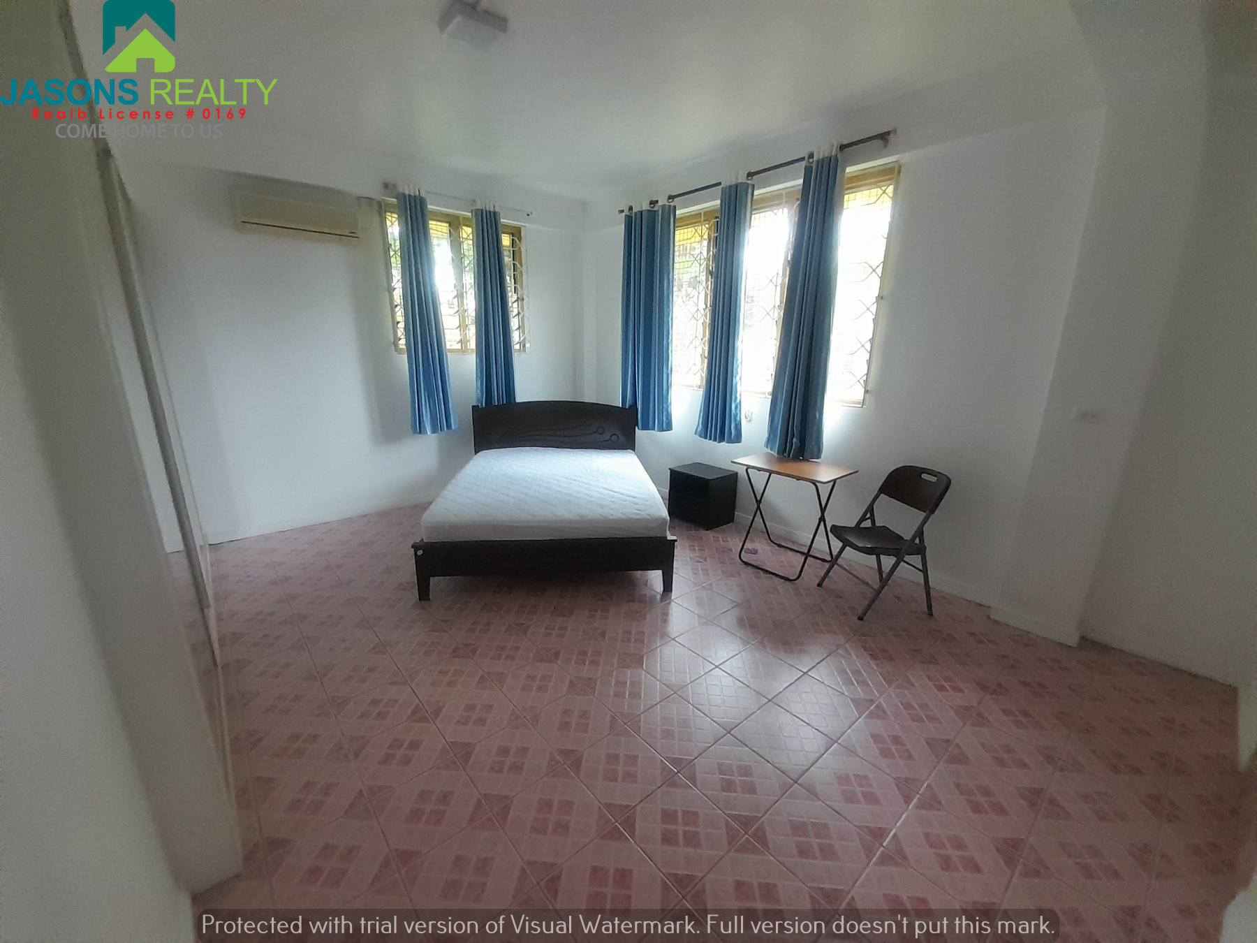 Naqasima Place, off Borron Road