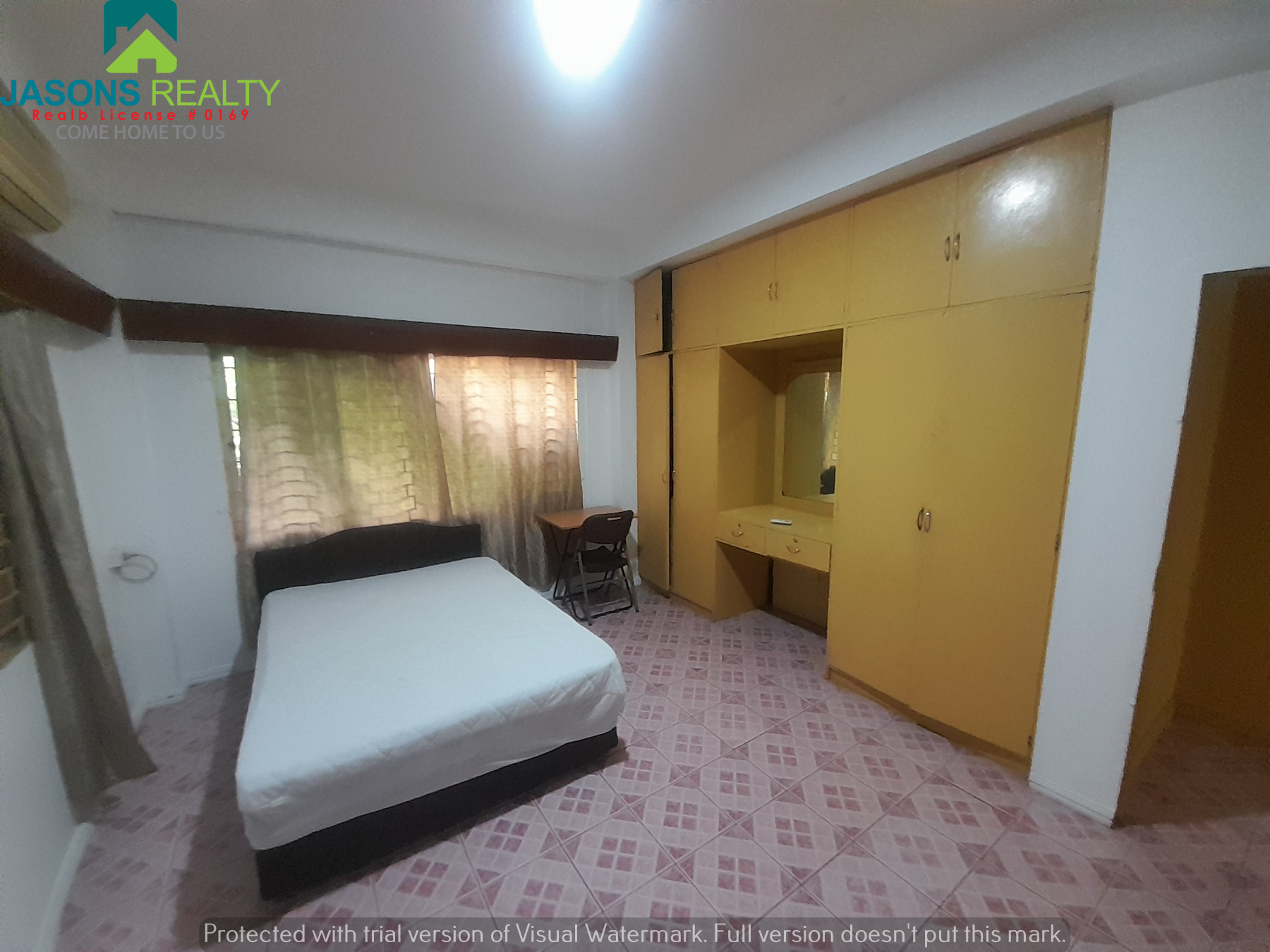 Naqasima Place, off Borron Road